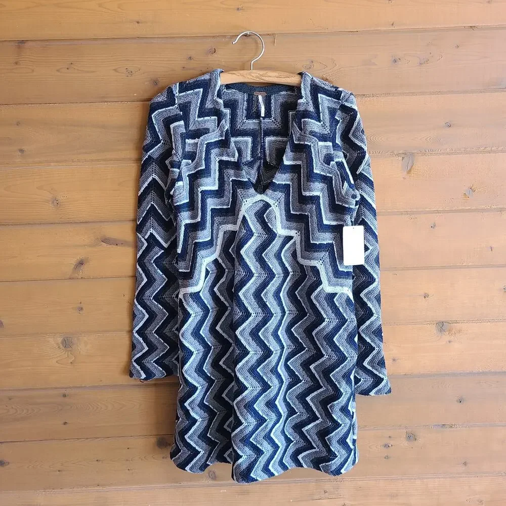 Free People Dress Rhiannon Chevron Knit Retro Boho NWT Medium Black Combo Disco - Picture 2 of 5